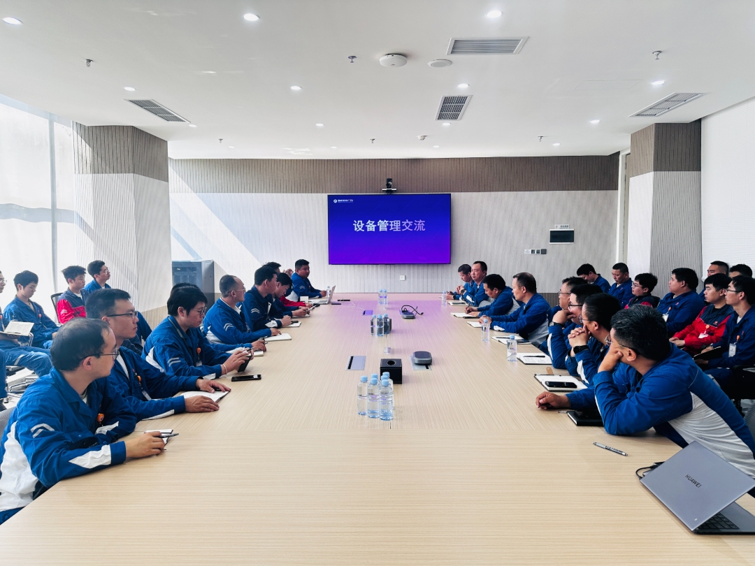 61cc7b4bf187e5b11ec1cb3b85e2ac74.jpg 61cc7b4bf187e5b11ec1cb3b85e2ac74.jpg