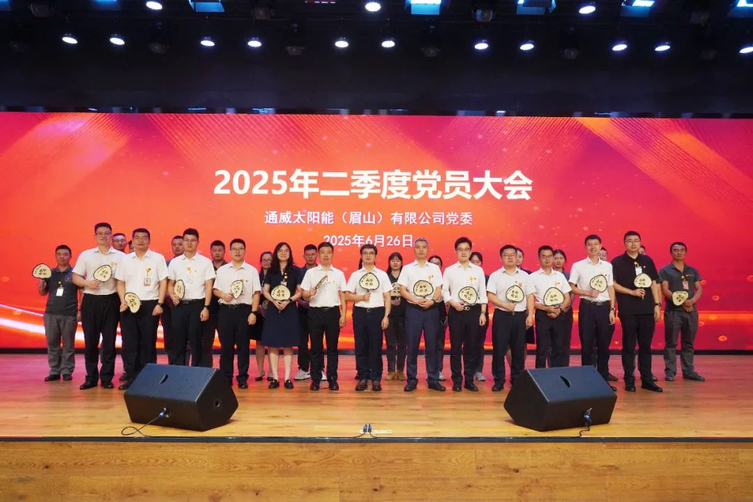 30f7768060ef15ae6ac2c97a8fe46205.jpg 30f7768060ef15ae6ac2c97a8fe46205.jpg