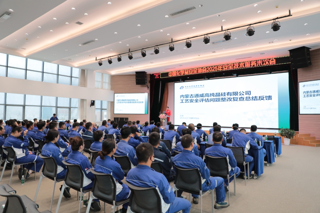 f6f22a0350e2216692d0d785c4e5c570.jpg f6f22a0350e2216692d0d785c4e5c570.jpg