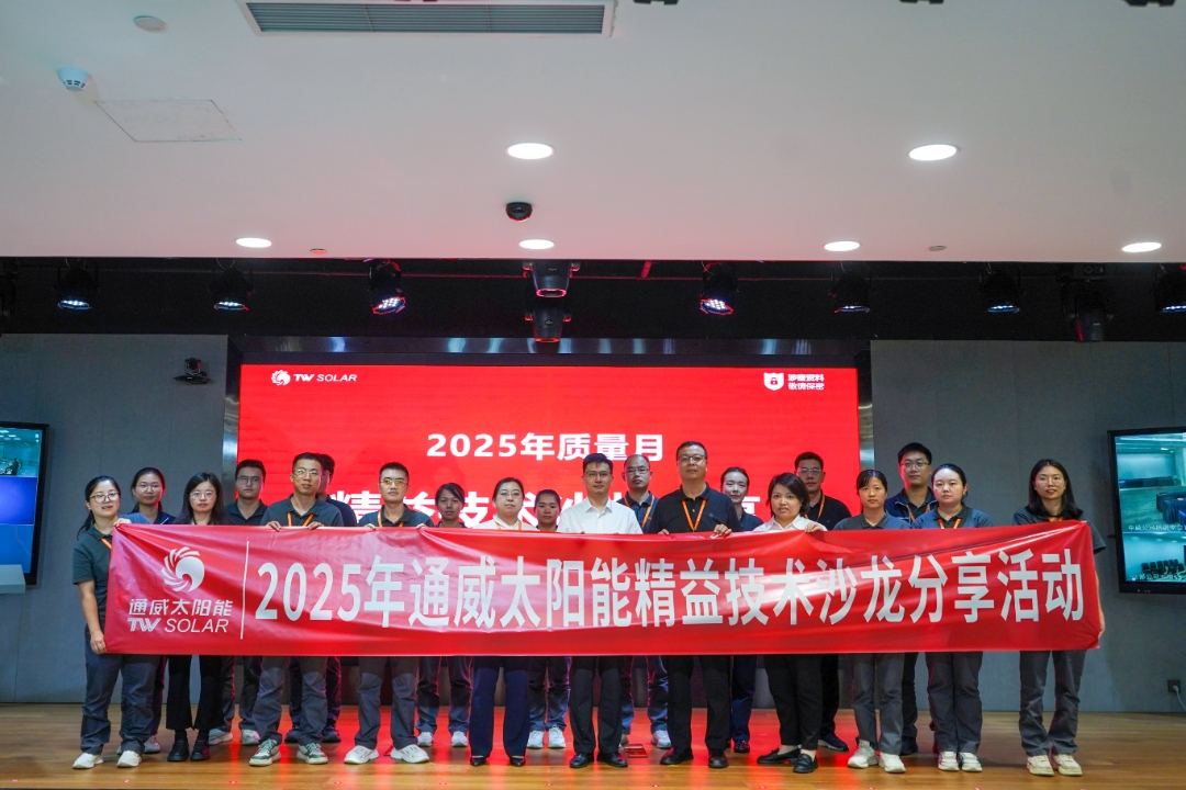 b8e874a84e67f013dc11e8ffe1667eed.jpg b8e874a84e67f013dc11e8ffe1667eed.jpg