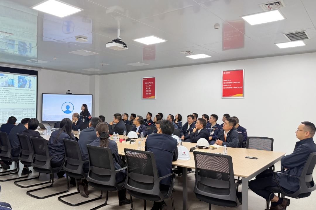 4eea5985477cd43e575cd1ac1399f3b1.jpg 4eea5985477cd43e575cd1ac1399f3b1.jpg